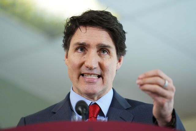 Trudeau prevê que guerra comercial com EUA continuará 'no futuro próximo'