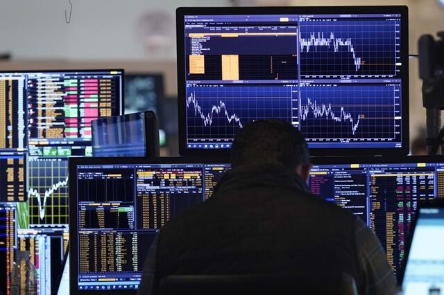 Wall Street fecha no verde após dados económicos positivos