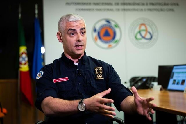 Comandante Nacional da Proteção Civil demite-se