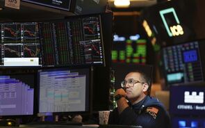 Inflação de abril nos EUA deixa Wall Street sem rumo