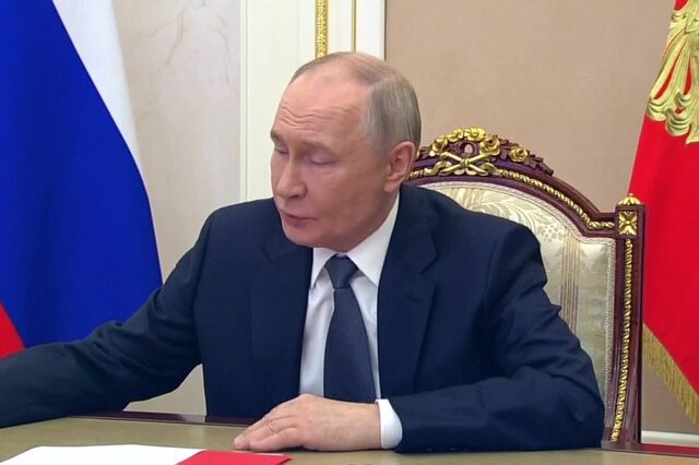 Putin diz a Trump que Rússia “não renunciará aos seus objetivos” na Ucrânia