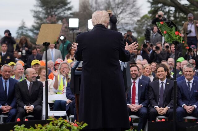 Califórnia contesta em tribunal política protecionista de Donald Trump