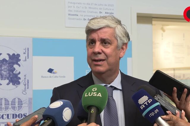 Governador do BdP defende “tranquilidade” após EUA anunciar tarifas