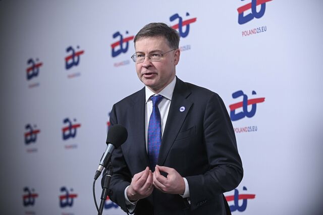 Tarifas: Comissão Europeia estima impacto de até 0,6% do PIB na UE até 2027