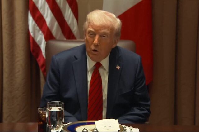 Trump diz que receitas das tarifas serão usadas para cortar impostos