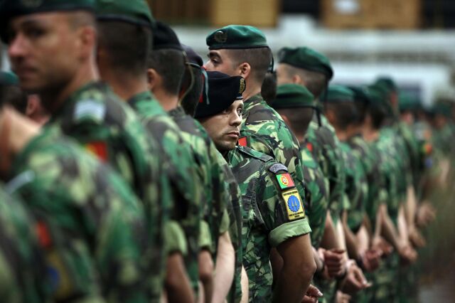 Pensões por serviços relevantes ao país obrigadas a pagar IRS