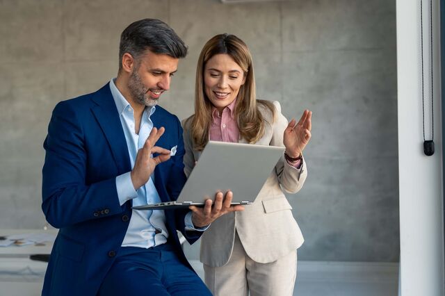 Como a inteligência artificial ajuda empresas a trabalhar com mais eficiência