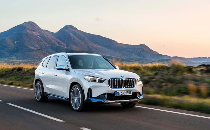 47.º BMW iX1