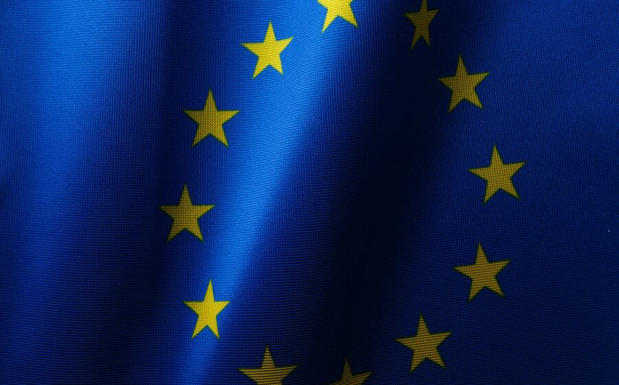 Bruxelas tem-se mostrado atenta à aplicação da Lei dos Serviços Digitais.