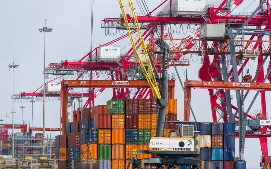 exportações importações balança comercial porto lisboa