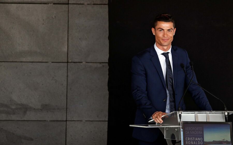 Na inauguração do Aeroporto Cristiano Ronaldo, na sua terra natal, a Madeira
