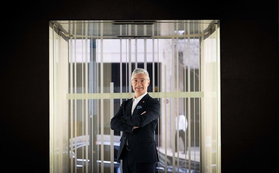 António Henriques defende uma visão estratégica de longo prazo para o desenvolvimento económico e a capacidade para atrair investimento estrangeiro sustentado.