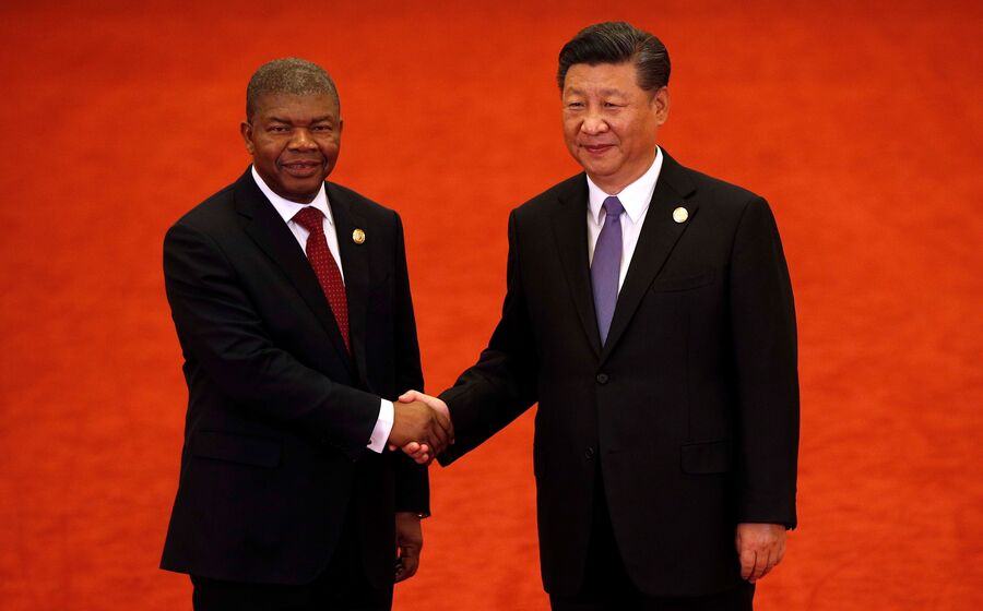 Xi Jinping, presidente chinês, com Joao Lourenço, presidente de Angola