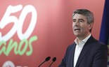 José Luís Carneiro confirma candidatura a secretário-geral do PS