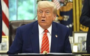 Trump avisa Teerão para negociar antes que seja tarde demais