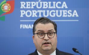 Venda do Novo Banco 'permite ao Estado recuperar quase 2 mil milhões de euros'