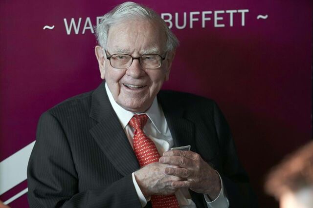 Berkshire tem menos lucros e vende mais ações. Mercado desiludido
