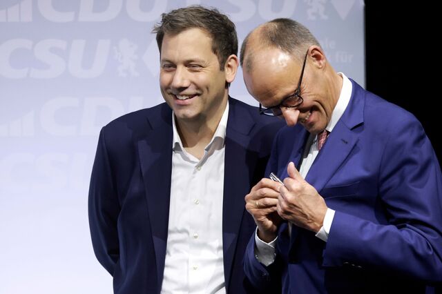 Partido conservador alemão assina acordo de coligação governamental com SPD