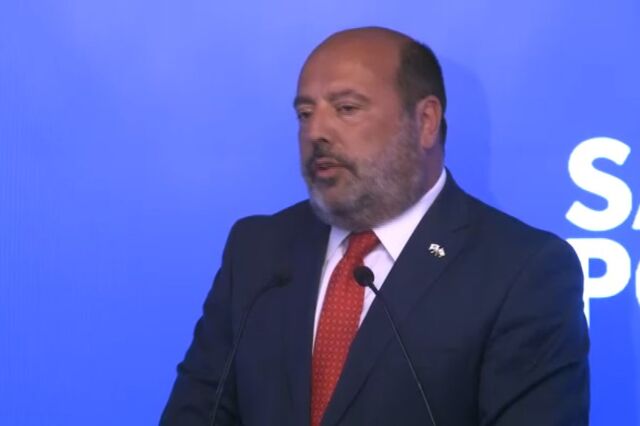 Pedro Pinto diz que as primeiras projeções indicam um 'resultado histórico' para o Chega