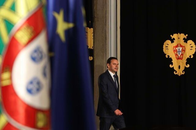 Montenegro tem nos programas eleitorais de PS e Chega margem negocial
