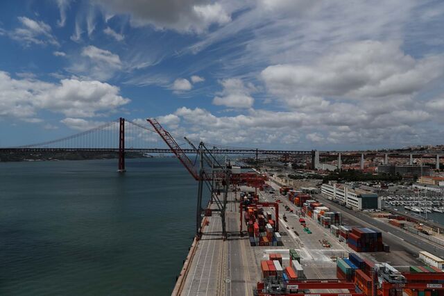 Encomendas dos Estados Unidos travaram queda nas exportações
