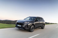 Peugeot E-3008 e E-5008 Dual Motor em circulação