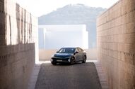 Forthing S7: berlina elétrica chinesa de luxo com design moderno