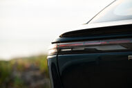 Detalhe da traseira do Forthing S7, berlina elétrica de luxo chinesa