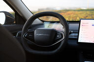 Interior do Forthing S7, um sedan elétrico de luxo da China