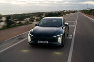 Forthing S7: berlina elétrica de luxo, um design moderno