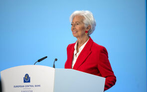 'Ambiente dá muitas razões de preocupação', avisa Lagarde. BCE 'comprometido' com inflação