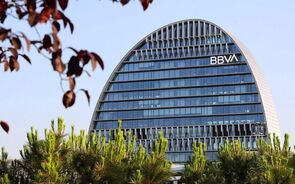 Madrid dificulta OPA do BBVA ao Sabadell