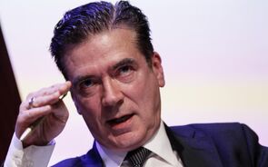 John Fell defende consolidação transfronteiriça na Zona Euro
