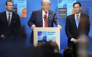 Trump diz que 'abriu caminho para a paz' e espera investimento rápido de países da NATO  