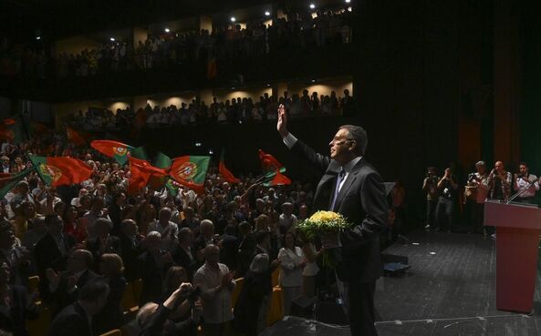 António José Seguro avança para as presidenciais de 2025, nas Caldas da Rainha.