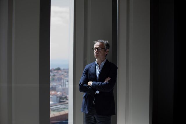 Portugueses confiam pouco na IA e pedem mais regulação