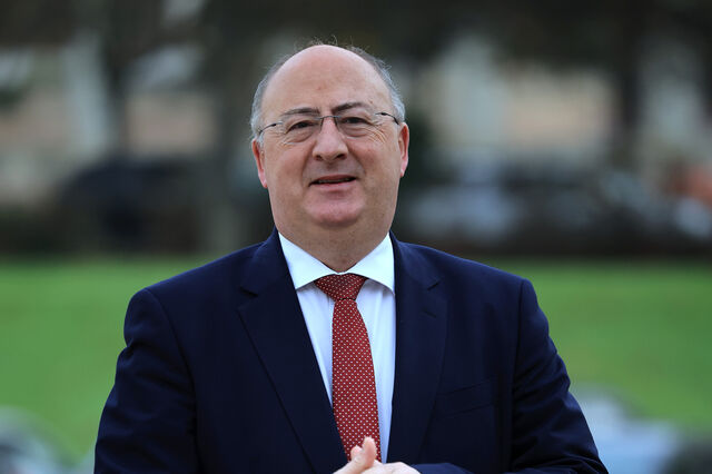 Ministro diz que agricultura é prioridade estratégica e defende reforço de apoios da UE