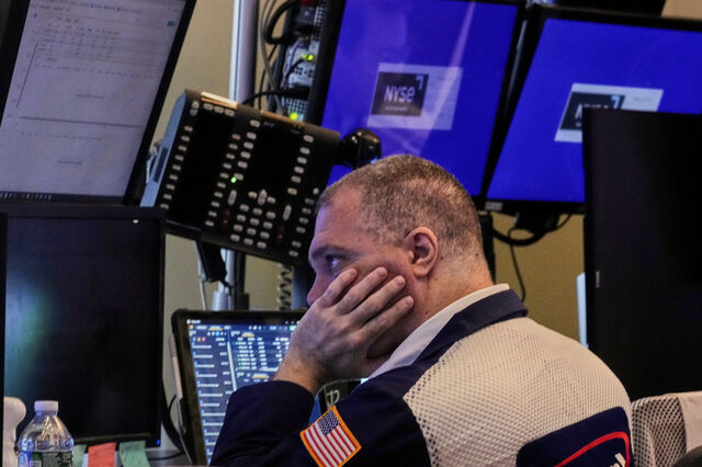 Wall Street afunda com dados do emprego e tarifas. Amazon tomba mais de 8%