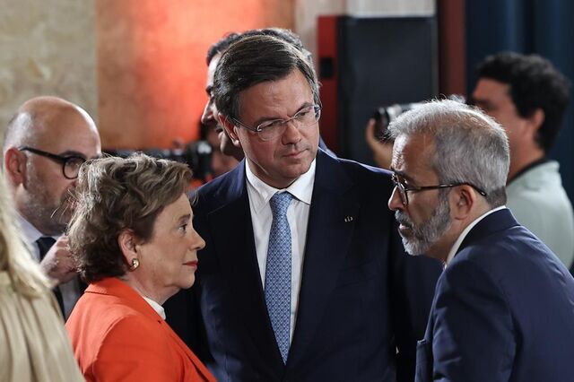 Paragrafino Pescada vai da reforma do Estado ao sapato de cetim