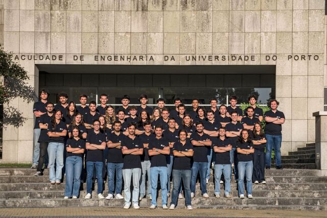 Estudantes da FEUP lançam primeiro barco solar com casco em fibras naturais