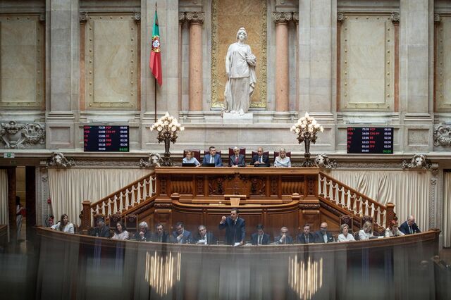 Ainda há riscos orçamentais apesar do excedente do 1.º trimestre, alerta UTAO