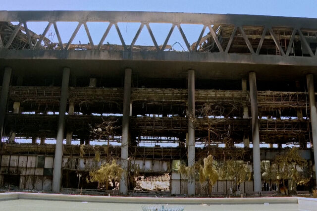 Edifício da TV estatal do Irão completamente destruído após ataque israelita