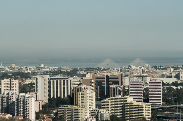 Imóveis em leilão caem para metade em cinco anos, mas preço médio sobe 63%