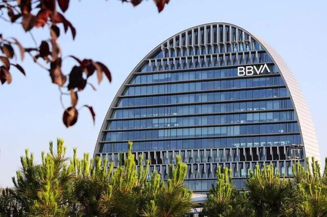 Madrid dificulta OPA do BBVA ao Sabadell