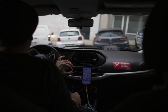 Paralisação desta manhã disparou preços nas viagens pela plataforma Uber