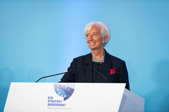 Lagarde: 'Estamos nos 2%. Meta atingida'