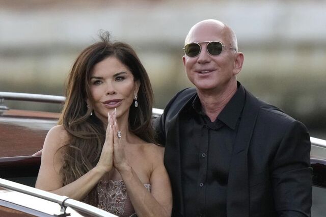 'Sim, aceito'. Bezos vende 4,6 mil milhões em ações da Amazon no dia do casamento