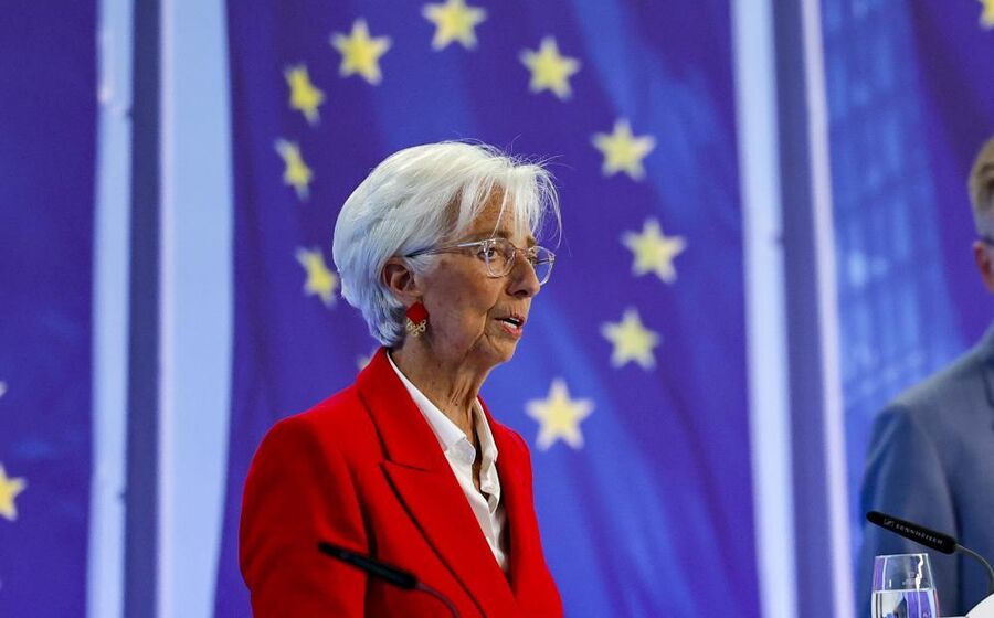 Christine Lagarde publicou um artigo no Financial Times a defender o 'euro global'. 