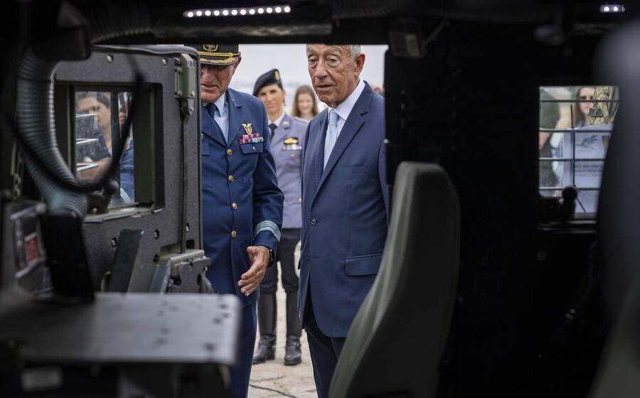 Marcelo Rebelo de Sousa aborda investimento na Defesa em Lagos
