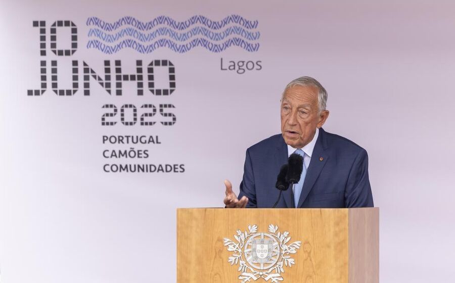 Marcelo Rebelo de Sousa discursa no Dia de Portugal em Lagos, honrando a história e a diversidade